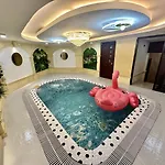 Penthouse Paradise 86 -Rooftop Pool Private 100%
